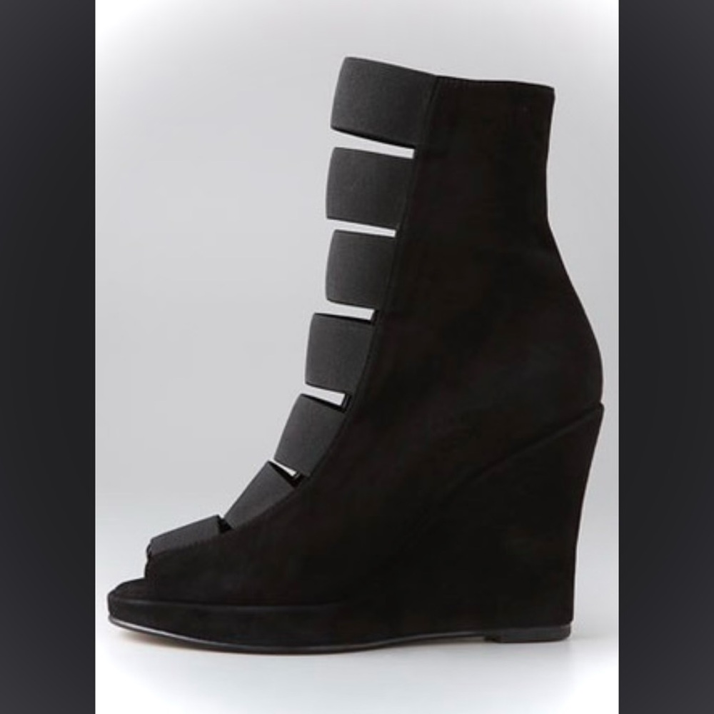OPENING CEREMONY | 38 | Chloë Sevigny Strappy Leather Wedge Pour Ankle Boots
